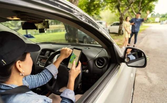 Uber drivers enjoy flexible rentals with customized schedules